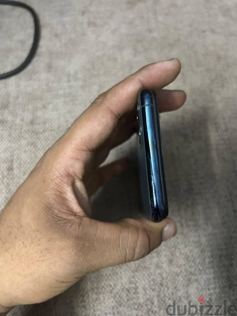 Apple - iPhone 11 Pro 3