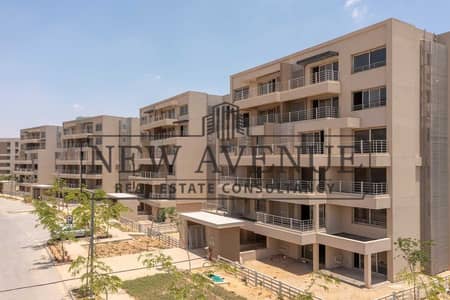 دور اول فيcapital gardens 207 متر، بدون تشطيب جاهزية للاستلام بمقدم و تقسيط  للبيع