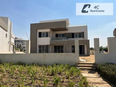 Under market price Standalone Modern 350m Open view landscape Resale Hyde Park New Cairo Special layout Ready for viewing