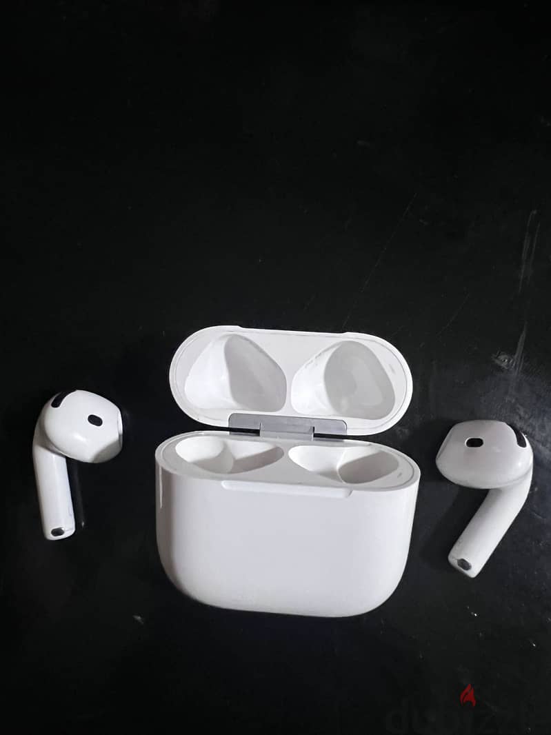 AirPods 4 anc 1