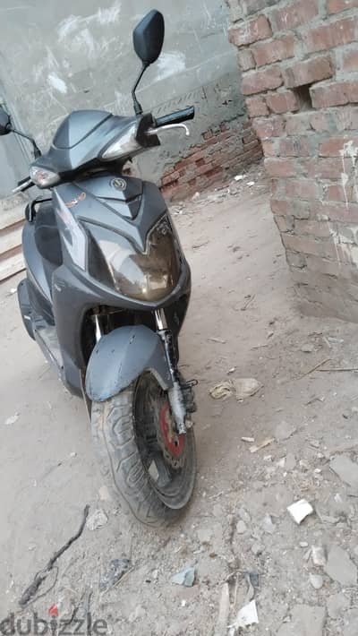 سكوتر jet 4 sym 2015