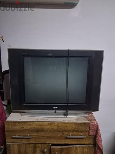تلفزيون LG للبيع