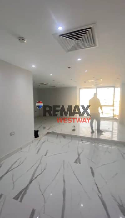 مكتب للايجار في ذا جيت بلازا في قلب الشيخ زايد office for rent in the gate plaza in the heart of el sheikh zayed