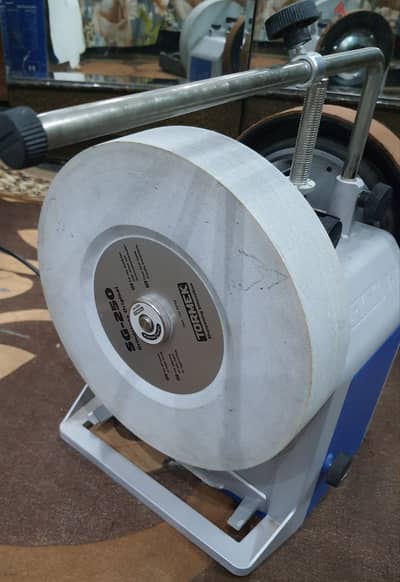 ماكينة الاحترافية السويدية مسن لاي اداه حاده Tormek T-8 Original