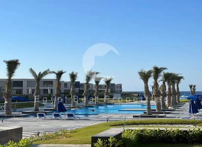 امتلك فيلا تاون هاووس بإطلالة اللاجون والبحر لمدة تصل إلى 10 سنوات في كون الساحل الشمالي، رأس الحكمة بجوار سيزر سوديك