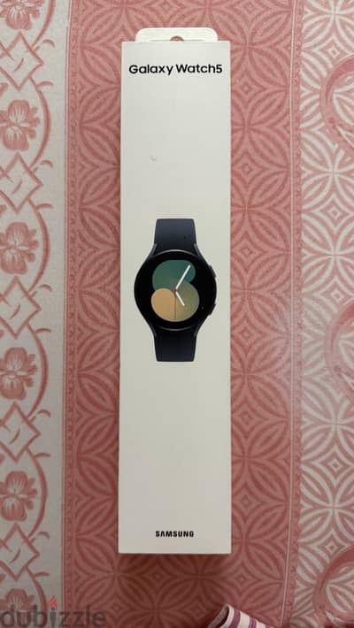 Samsung Galaxy Watch 5 جديدة بالكرتونة – لم تُفتح