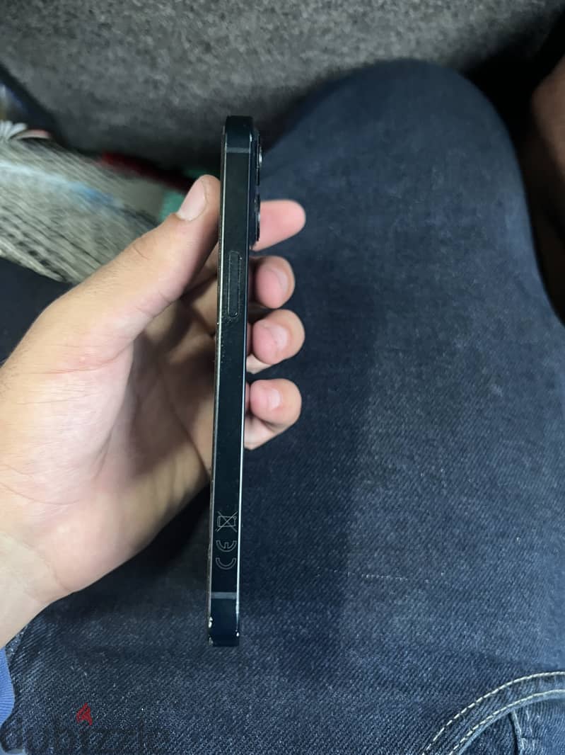 Apple - iPhone 13 (128GB) 3