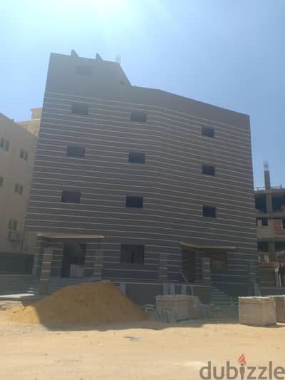 مصنع للايجار بالمنطقة الصناعية بالتجمع الخامس