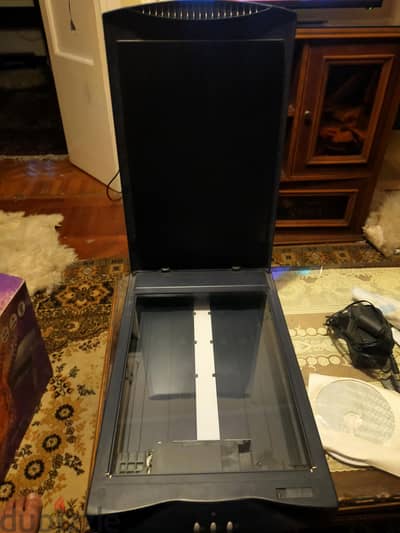 اسكانر BenQ 5000BL مستعمل بحالة جيدة – بالكرتونة الأصلية
