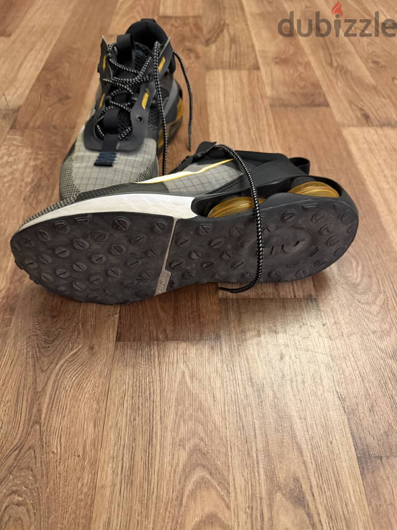 Good condition Nike Air Max 4