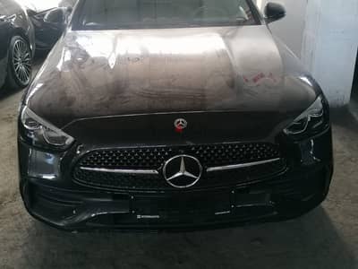 Mercedes-Benz C180 2025