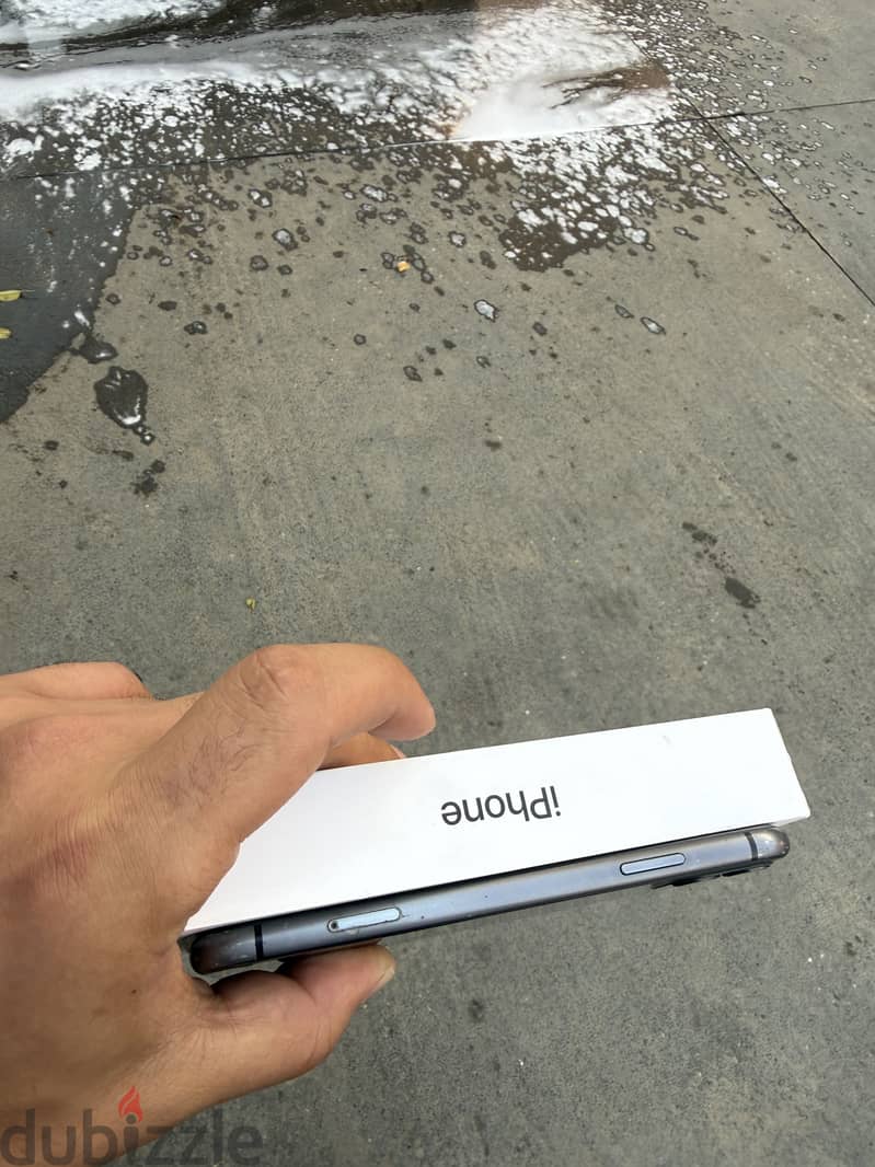 Apple - iPhone 11 2