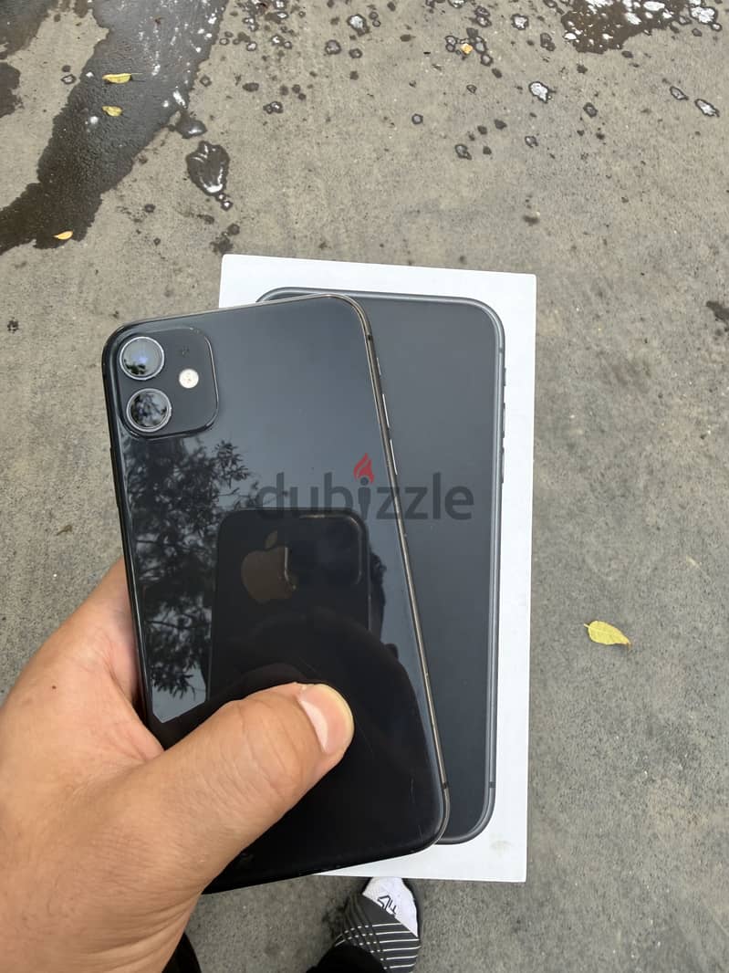 Apple - iPhone 11 4