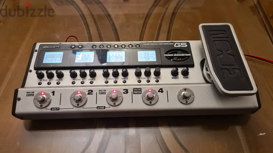 ZOOM G5 Multi Effects + Case 1