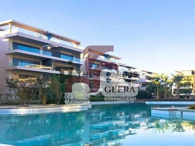 شقه بجتردن للبيع في كمبوند Lake View Res 3 غرف بسعر لقطه