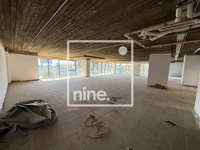 3 أدوار مميزة للإيجار مباشرة على شارع التسعين الشمالي، القاهرة الجديدةFloors for Rent Directly on North 90th Street, New Cairo |White-Box Finish3 |