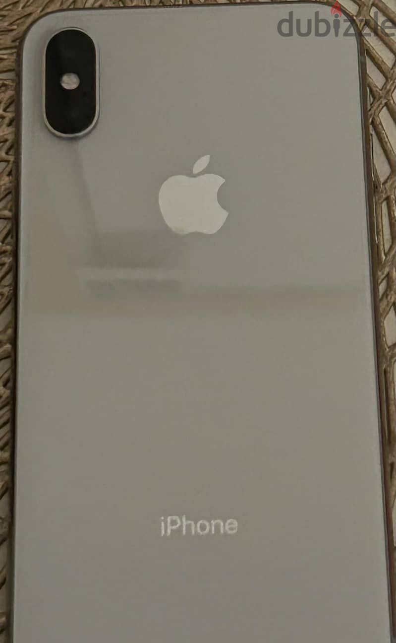 Apple - iPhone XS 1