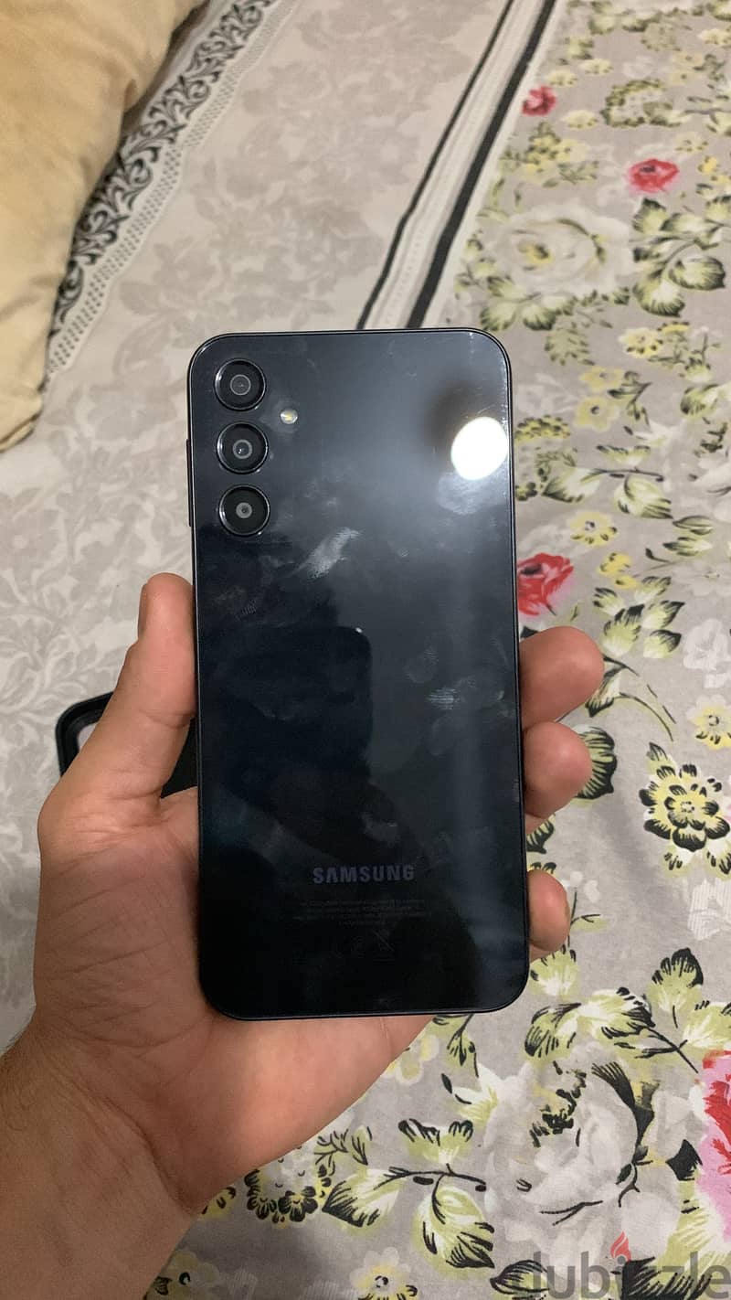 Samsung A24 3