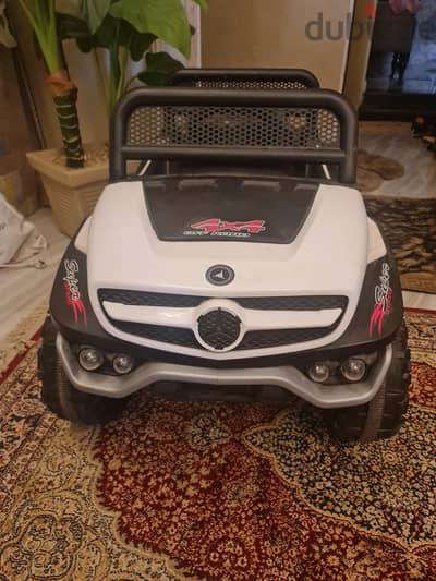 عربية أطفال كهربائية 4×4