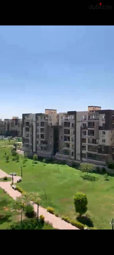 للايجار شقه 130 متر فيو لاندسكيب في كمبوند دار مصر الحي 16 الشيخ زايد
