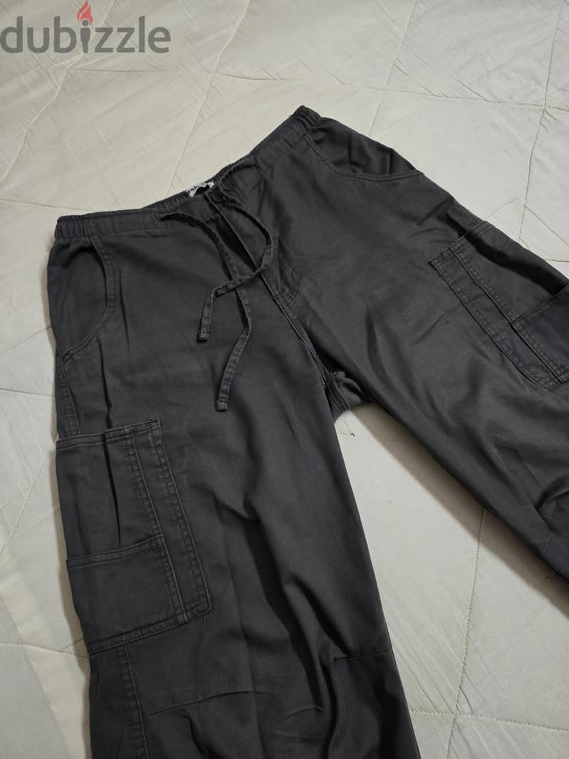 Dark Grey DeFacto Baggy Cargo Pants 2