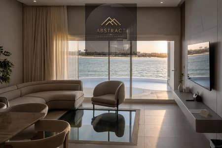 Your chalet by the sea. . the marina is right in front of you and just two steps from the lagoon. Immediate handover chalet with hotel-style finishing
