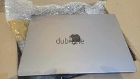 MacBook Pro M2 Pro 16 inch 32 ram