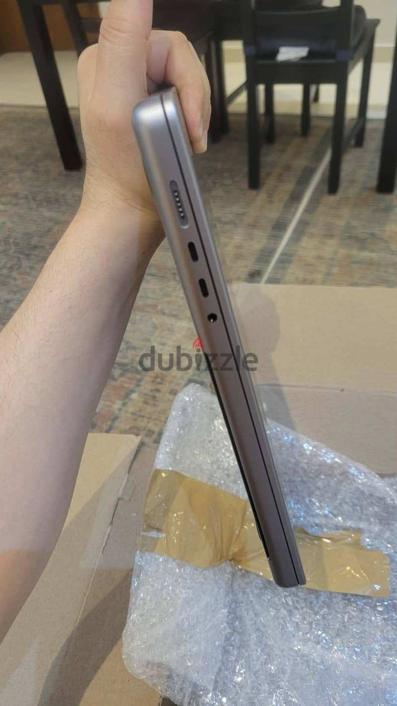 MacBook Pro M2 Pro 16 inch 32 ram 5