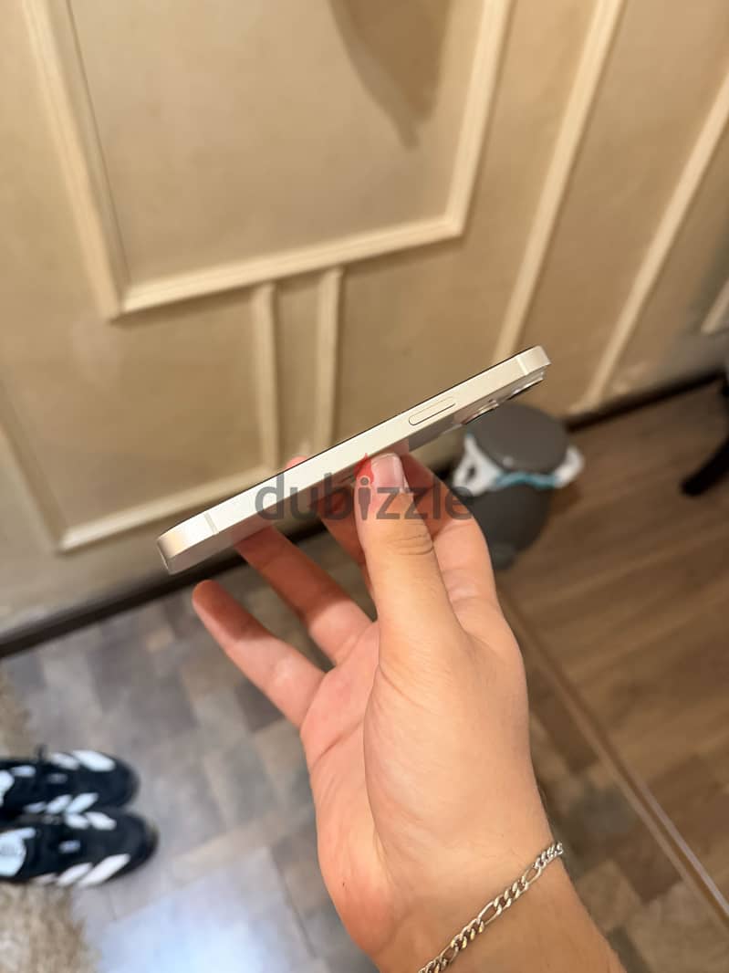 Apple - iPhone 14 2