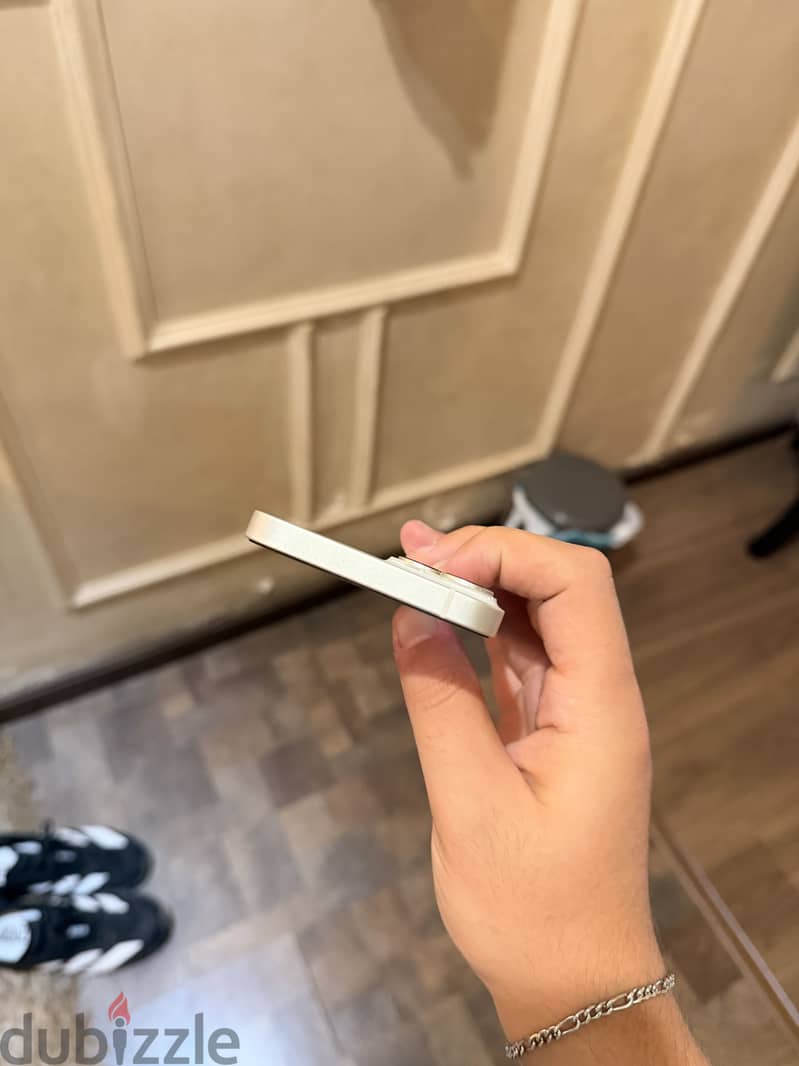 Apple - iPhone 14 4