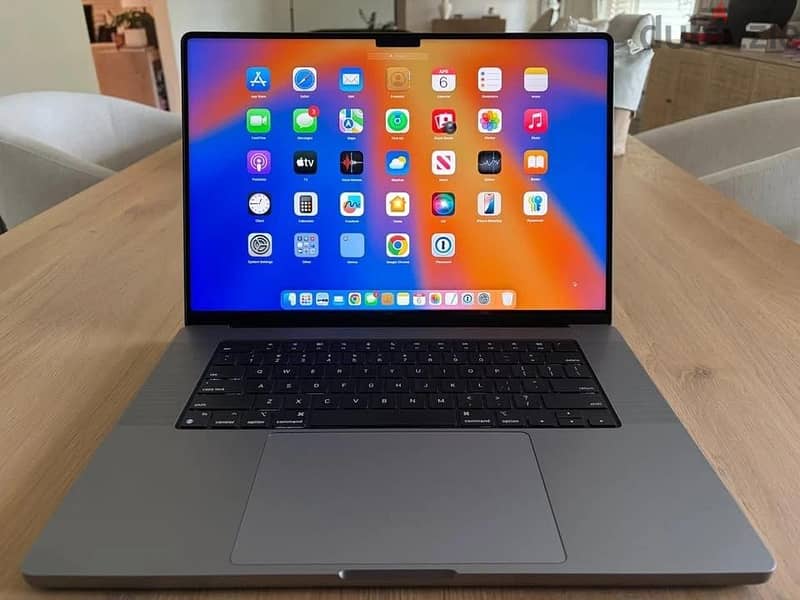 MacBook Pro M1 Pro 16 inch 32 ram 3