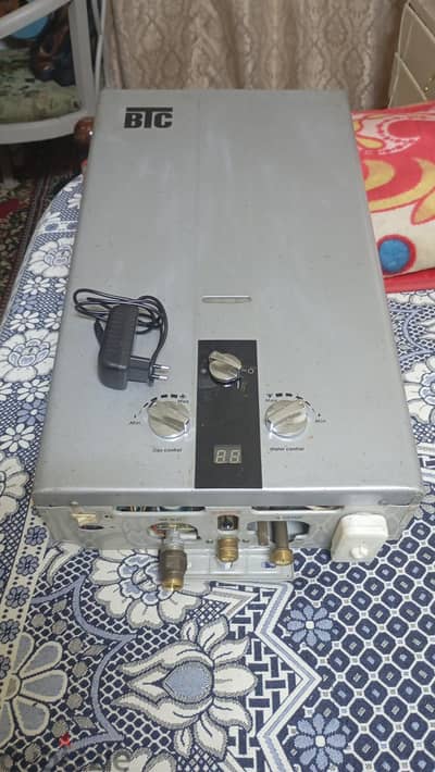 سخان غاز 10 لتر استعمال خفيف جدا كسر زيرو