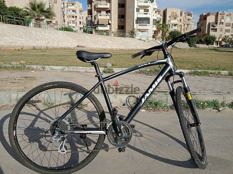 Jamis bike lightly used 1