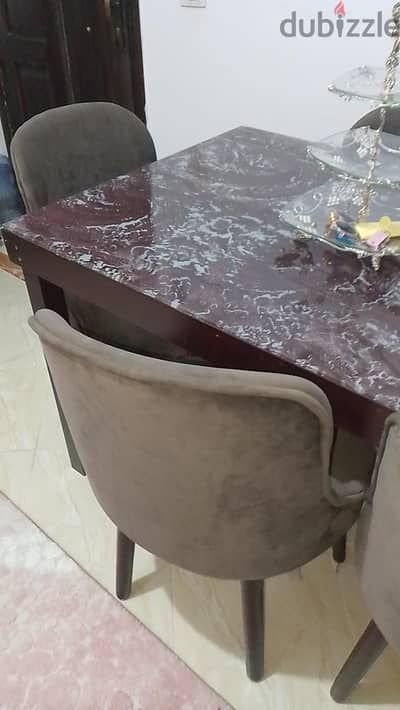 غرفة سفرة
