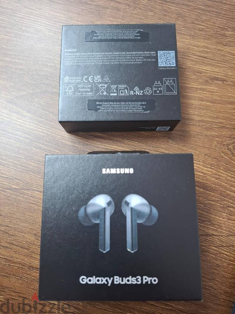 Samsung Galaxy Buds 3 pro 1