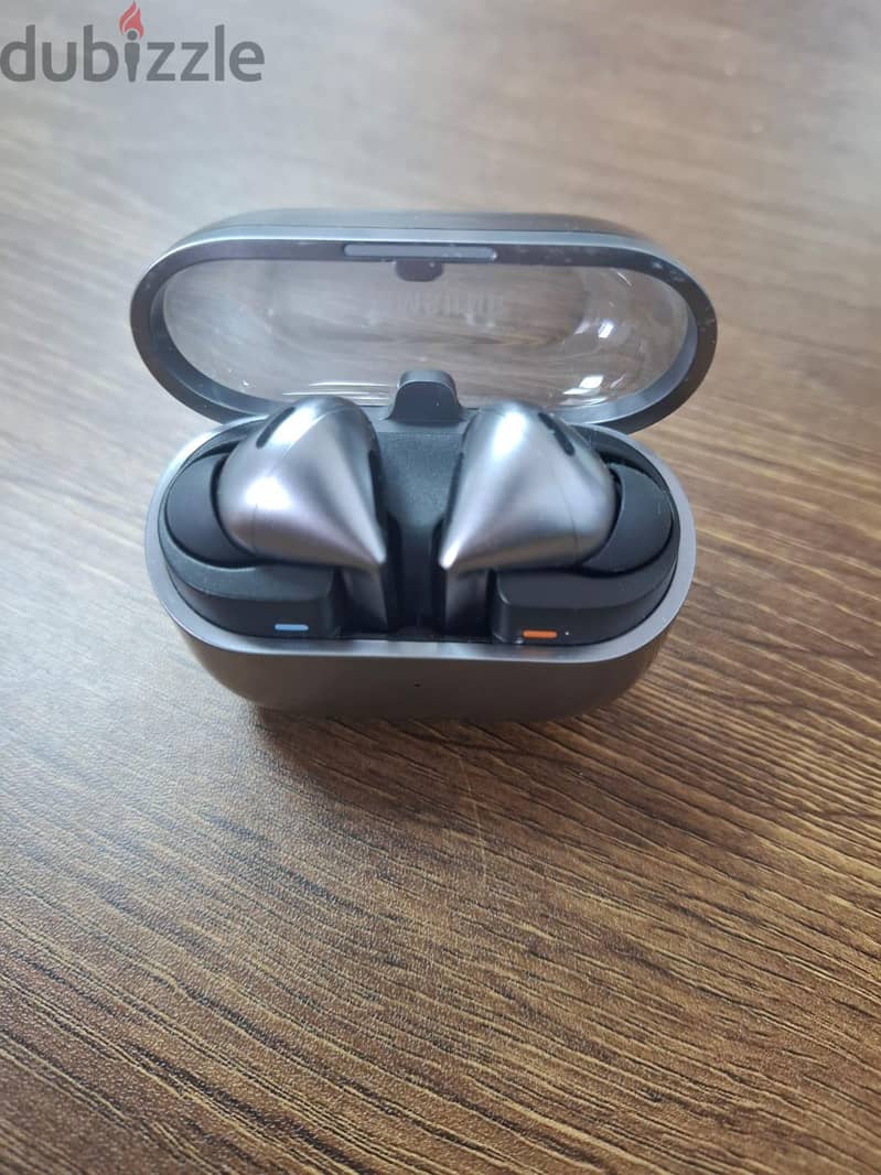 Samsung Galaxy Buds 3 pro 2