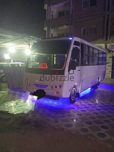 ميني باص ميتسوبيشي حصيره موديل ٢٠٠٩