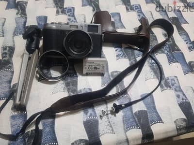 فرصة لامتلاك Fujifilm X100 الأصلية
