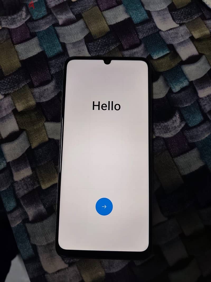 Realme C53 4