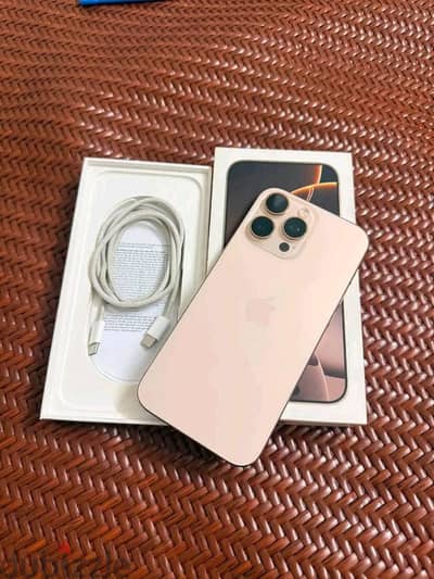 آبل - آيفون 16 برو ماكس