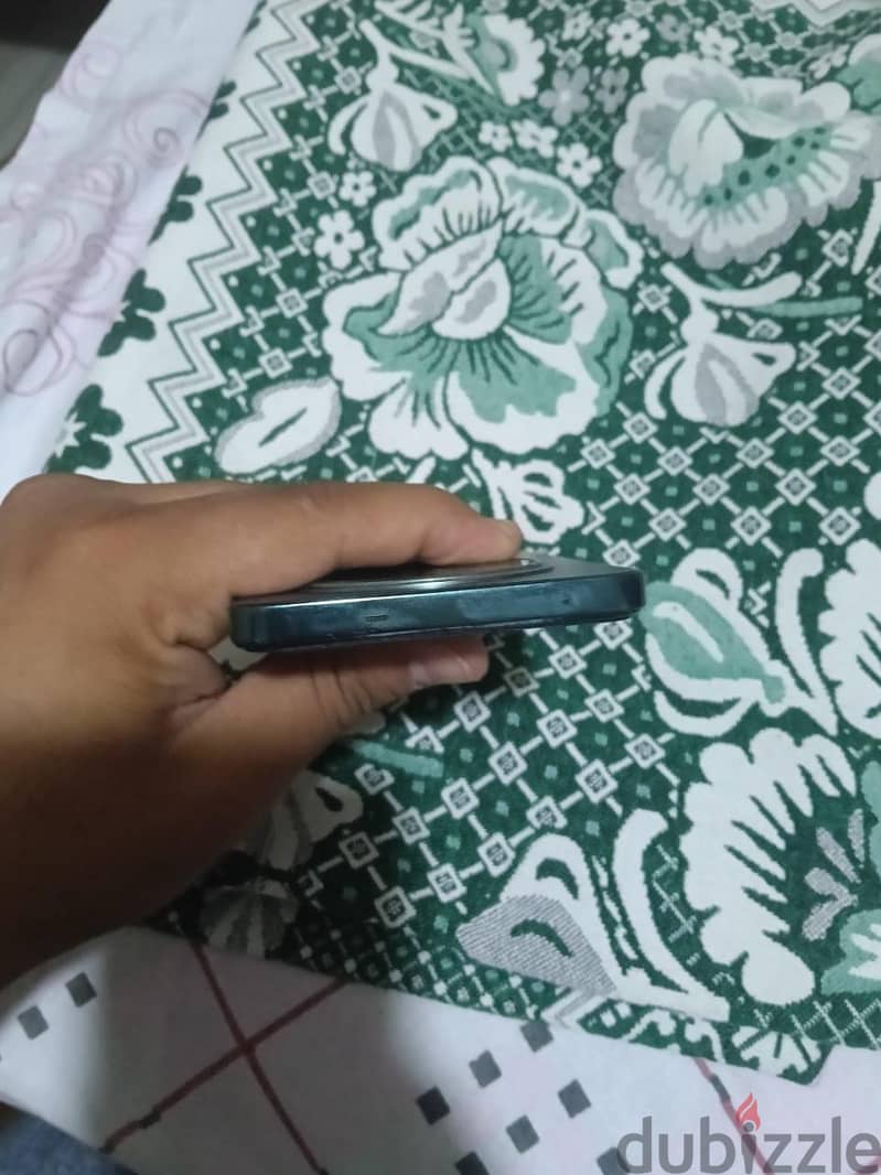 OPPO Reno12 F 10