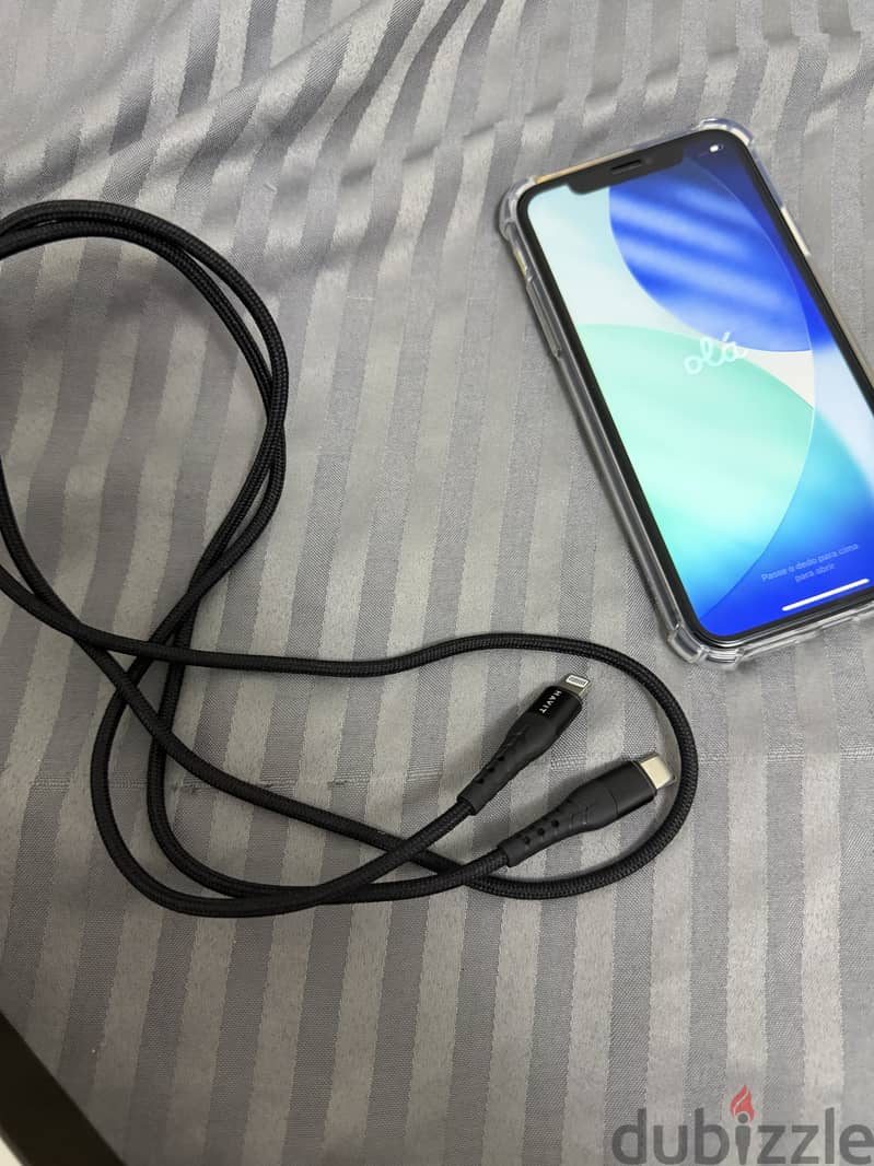 Apple - iPhone 11 2