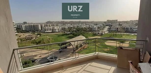 Apartment for sale  in Golf Tag City exceptional location minutes from Galleria Swan Lake and SODIC and near Open Air Madinaty