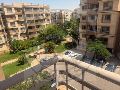 للبيع بـ B6 مدينتي: شقة 89م² دور ثالث فيو جاردن وبارك قريبة من الخدمات