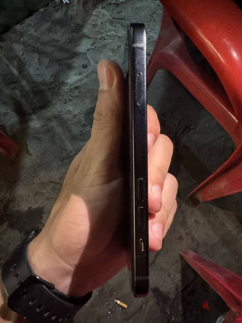 Apple - iPhone 15 3