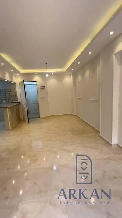 WA شقتك 145 متر استلام سنه بجوار نادي  الشرطه حدايق اكتوبر مقدم700 الف