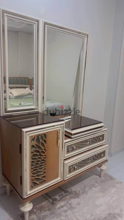 العبور