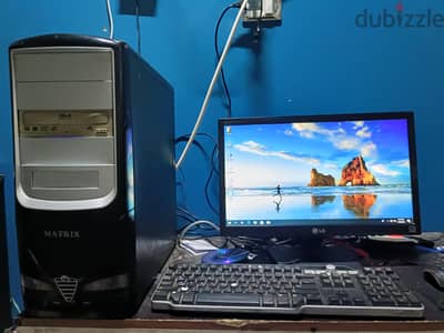 كمبيوتر كامل بالشاشة بالمشتملات جيل ثالث