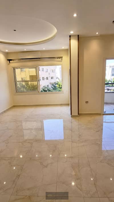 220 SQM Apartment for Sale in 8th District Sheikh Zayed | High-End Finishing | 3 Bedrooms | First Floor | Prime Location | EGP 7.2M – Great Value