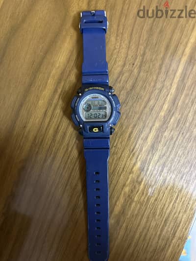Casio G-Schock navy blue